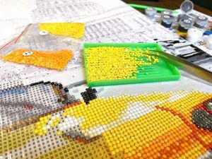 Алмазна картина розмальовка на підрамнику, Яскраві папуги, 40x50 см, BrushMe мозаїка 21 кол, фарби 17 кол