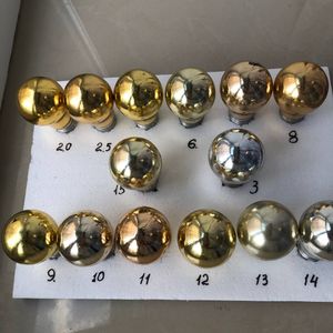 Дзеркальна поталь №13 Лайт Шампанське срібло, 25 арк, 80 на 85 мм тріснуті листи